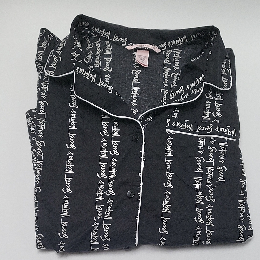 Victoria's Secret Black Top with White Script